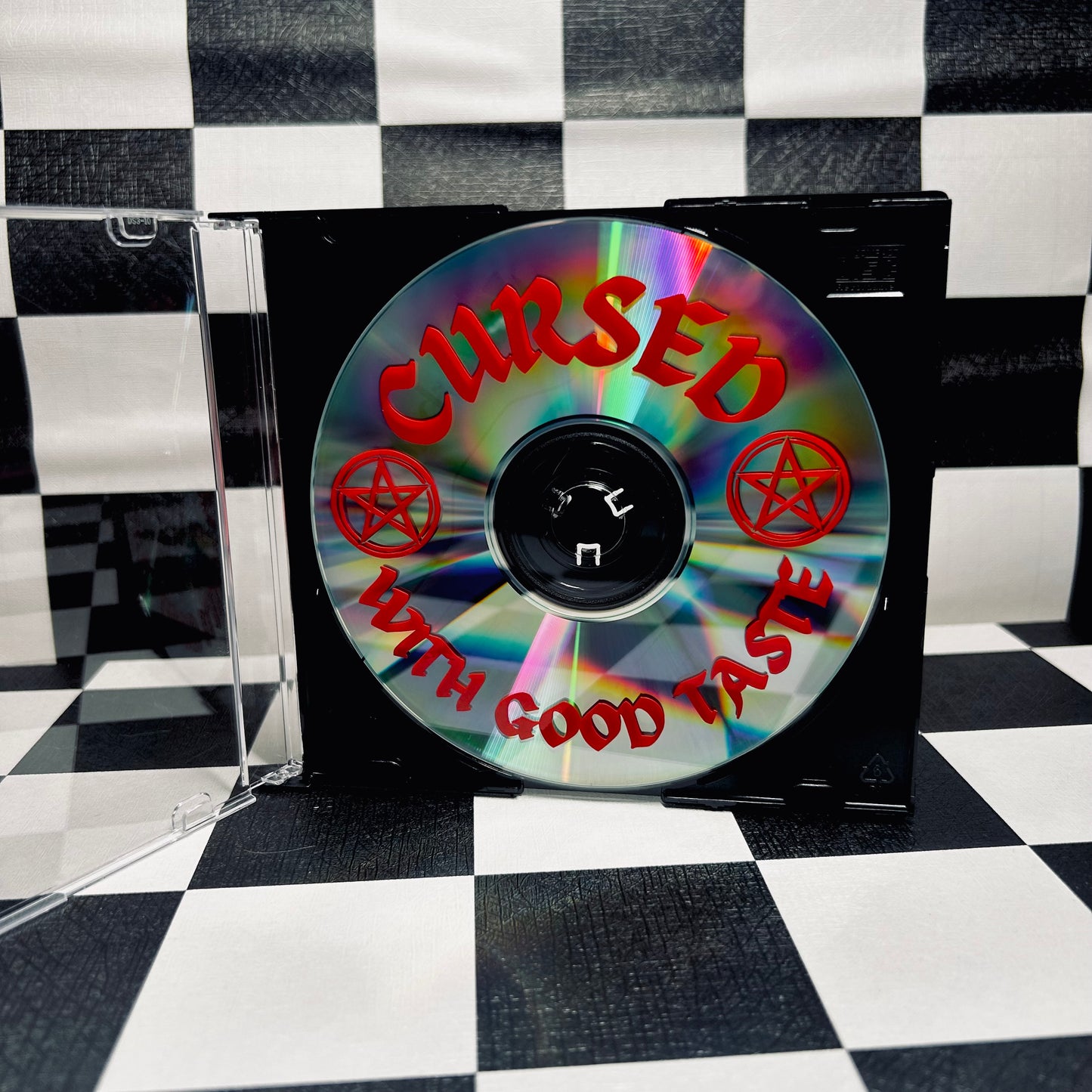 Cursed with good taste - CD Decor